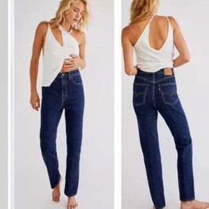 Levi's Women's Straight Leg Jeans - Dark Blue